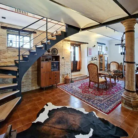 Дом отдыха Belvilla By Oyo Due Pini Cavallino Montecosaro (Marche)